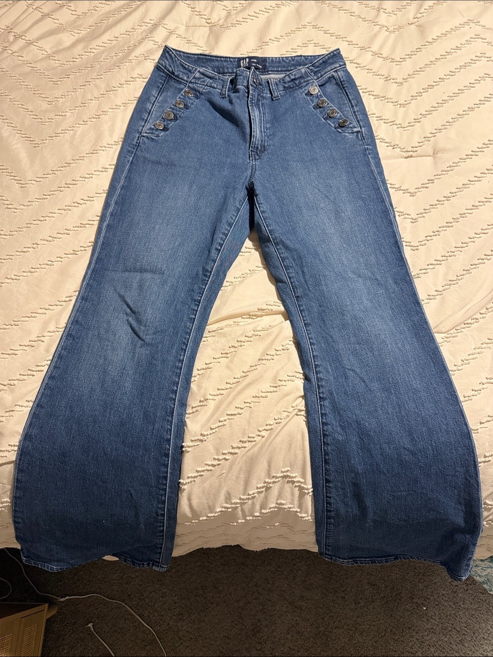 GAP Blue Wide-Leg Button Accent Jeans
